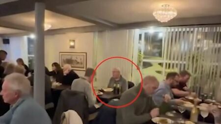 Widow claims her dead husband is alive and eating curry in a restaurant promo video