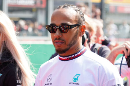 Lewis Hamilton not involved in Jim Ratcliffe’s Manchester United bid