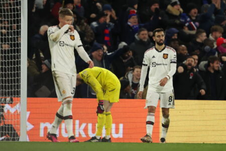 Stunning late Crystal Palace equaliser denies Manchester United tenth straight win