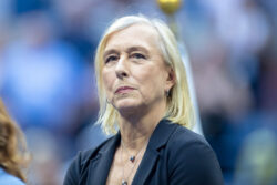 How many times has tennis legend Martina Navratilova won Wimbledon?