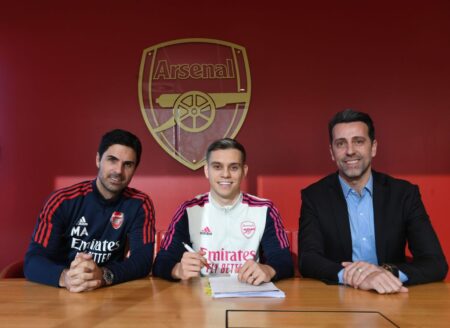 Mikel Arteta responds to criticism of new Arsenal signing Leandro Trossard