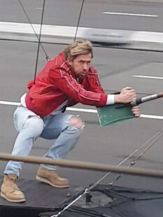 Ryan Gosling shuts down Sydney Harbour Bridge and performs risky stunt for new action movie 
