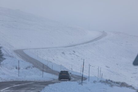 UK to be hit by freezing fog as temperatures plummet overnight