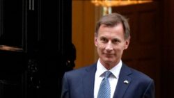 Jeremy Hunt dismisses economic ‘gloom’ as he dashes Tory hopes of tax cuts