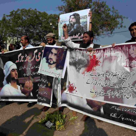 Pakistan acquits all policemen in killing of aspiring male model