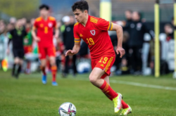 Teenager Gabriele Biancheri reacts to joining Manchester United from Cardiff