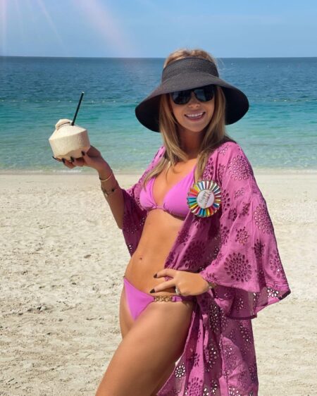 Amanda Holden absolutely living her best glam bikini life as she celebrates turning 52 