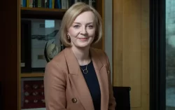 Sunday Papers – Liz Truss returns to political front line 