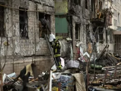 Ukraine war: Frontline city situation worsening - Zelensky 