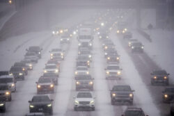 Winter storm causing US chaos with blizzards and heat wave