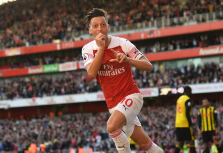 Mesut Ozil wants Arsenal to win Premier League title and has ‘no interest in adding fuel to fire again’