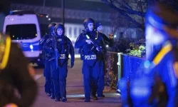 7 dead after shooting at Hamburg Jehovah's Witness hall