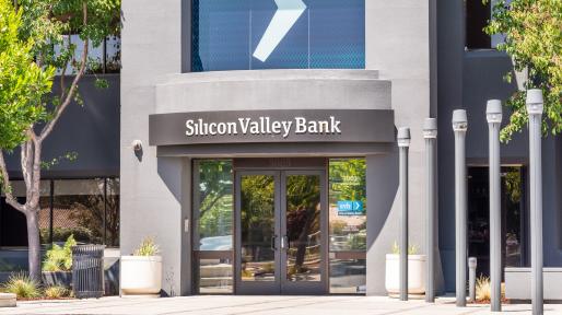 Silicon Valley Bank share slump rocks financial stocks
