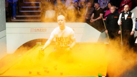 World snooker championship disrupted by Just Stop Oil protesters in Sheffield