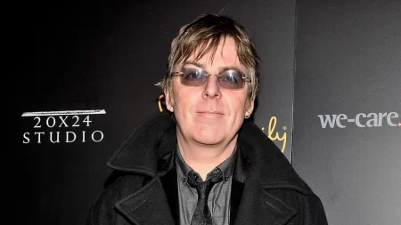 The Smiths bassist Andy Rourke dies aged 59