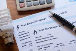 Ofgem to drop £450 from its energy price cap tomorrow