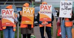 Senior doctors start voting on whether to strike over pay