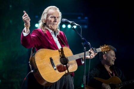 Iconic Canadian folk singer-songwriter Gordon Lightfoot dies aged 84