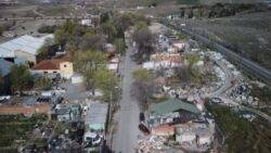 Madrid’s shantytown: Life without power in Canada Real