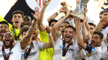 Sevilla beat Roma on penalties to win Europa League