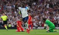 Bukayo Saka cements his place as England’s next leading man with first career hat-trick