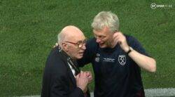David Moyes gives medal to his 86-year-old dad