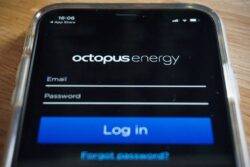 How does Octopus Tracker work as energy firm relaunches money saving tariff?
