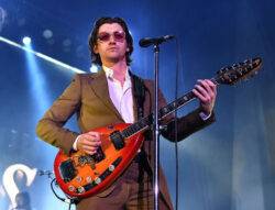 Who could replace Arctic Monkeys if they pull out of Glastonbury headline slot? Most likely replacement revealed