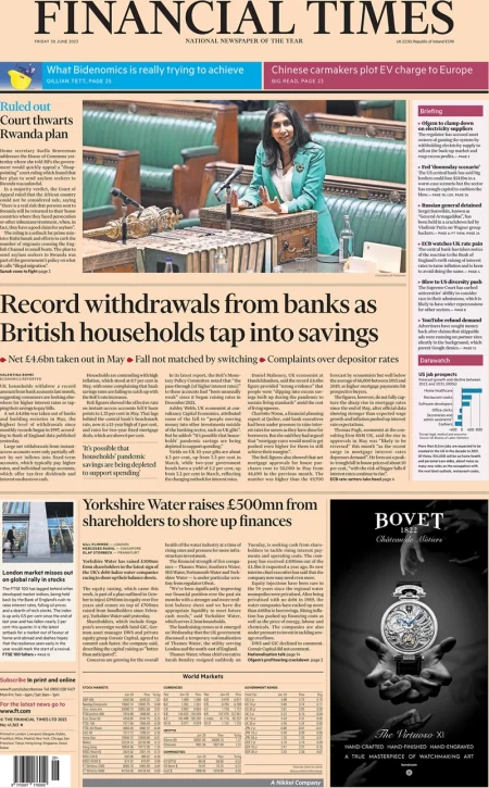 Financial Times – Record withdrawals from banks as British households tap into savings 