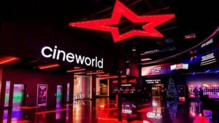 Cineworld screens stay open despite administration