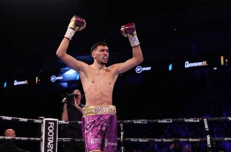 Hamzah Sheeraz to fight on Oleksandr Usyk vs Daniel Dubois card against Ukraine’s Dmytro Mytrofanov