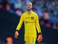 Erik ten Hag sends message to David De Gea after Manchester United exit