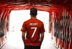 Mason Mount makes promise to Manchester United fans after being handed iconic No.7 shirt