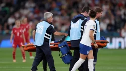 Heartbreak for England as superstar midfielder Keira Walsh stretchered off 