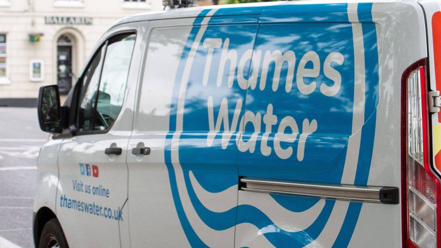 Thames Water secures £750m cash injection 