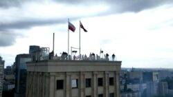 Sirens wail throughout Poland to mark the Warsaw Uprising