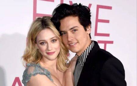 Cole Sprouse and Lili Reinhart e24a DMzth3 - WTX News Breaking News, fashion & Culture from around the World - Daily News Briefings -Finance, Business, Politics & Sports News