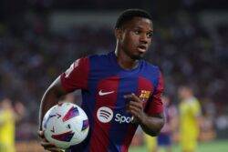 Barcelona winger Ansu Fati considers late transfer after Chelsea and Tottenham offers