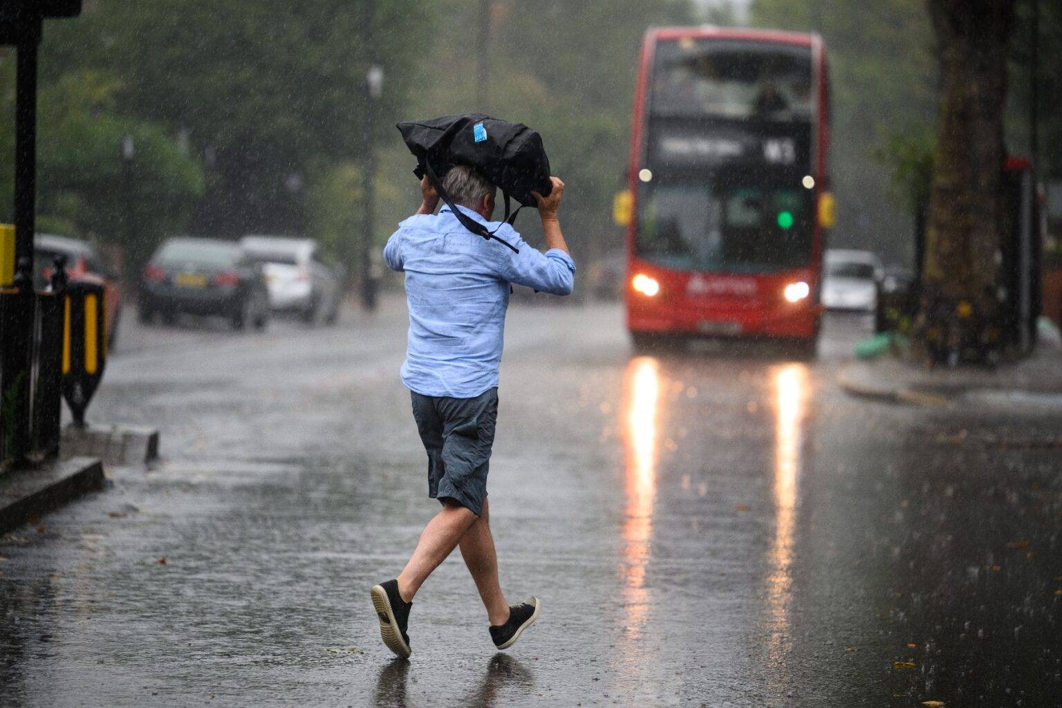 Heavy rain alert issued for large part of the UK and warnings of travel disruption
