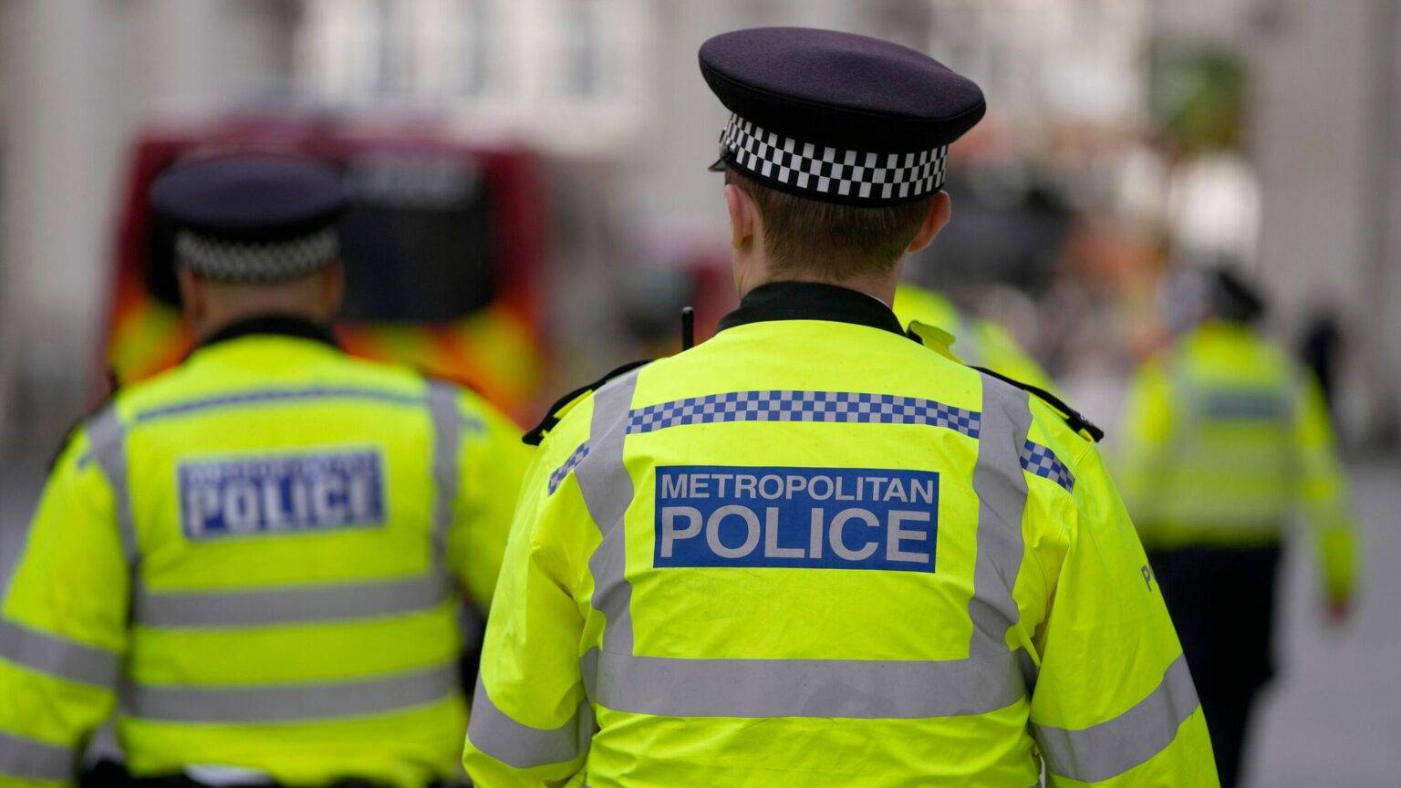 1,000 Met Police officers suspended or on restricted duties