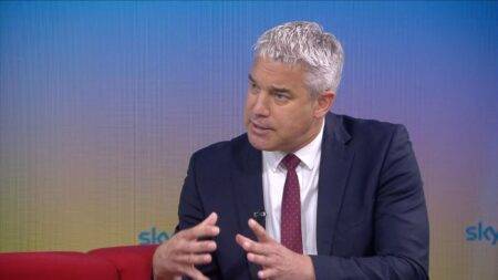 Steve Barclay criticises 'increasing militancy' of NHS strikes as consultants walk out