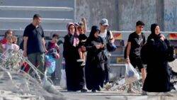 Civilians flee to southern Gaza after Israel’s warning