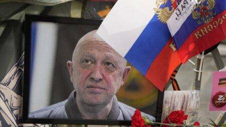Grenade fragments found in bodies of Prigozhin plane crash victims, Putin claims