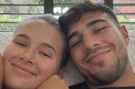 Molly-Mae Hague ditches engagement ring while Tommy Fury lives it large in Abu Dhabi