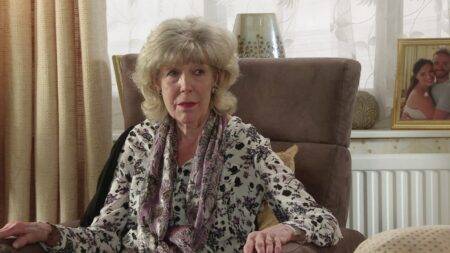 Coronation Street legend Audrey Roberts confirms retirement