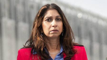 Pro-Palestinian protest in London: Row over Suella Braverman’s claim of police bias