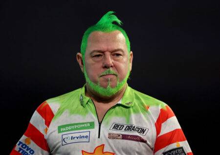 ‘I just played terribly’ – Peter Wright flops out of World Darts Championship at first hurdle