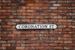 Another major star quits Coronation Street after 15 years amid car crash story