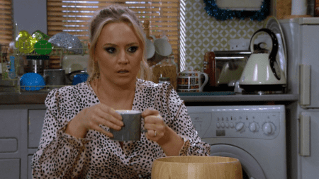 Emmerdale spoiler video: Cheating Tracy tells sneaky lie to Nate after being caught