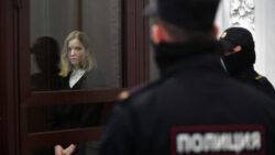 Russia sentences woman to 27 years for delivering bomb that killed pro-Kremlin blogger
